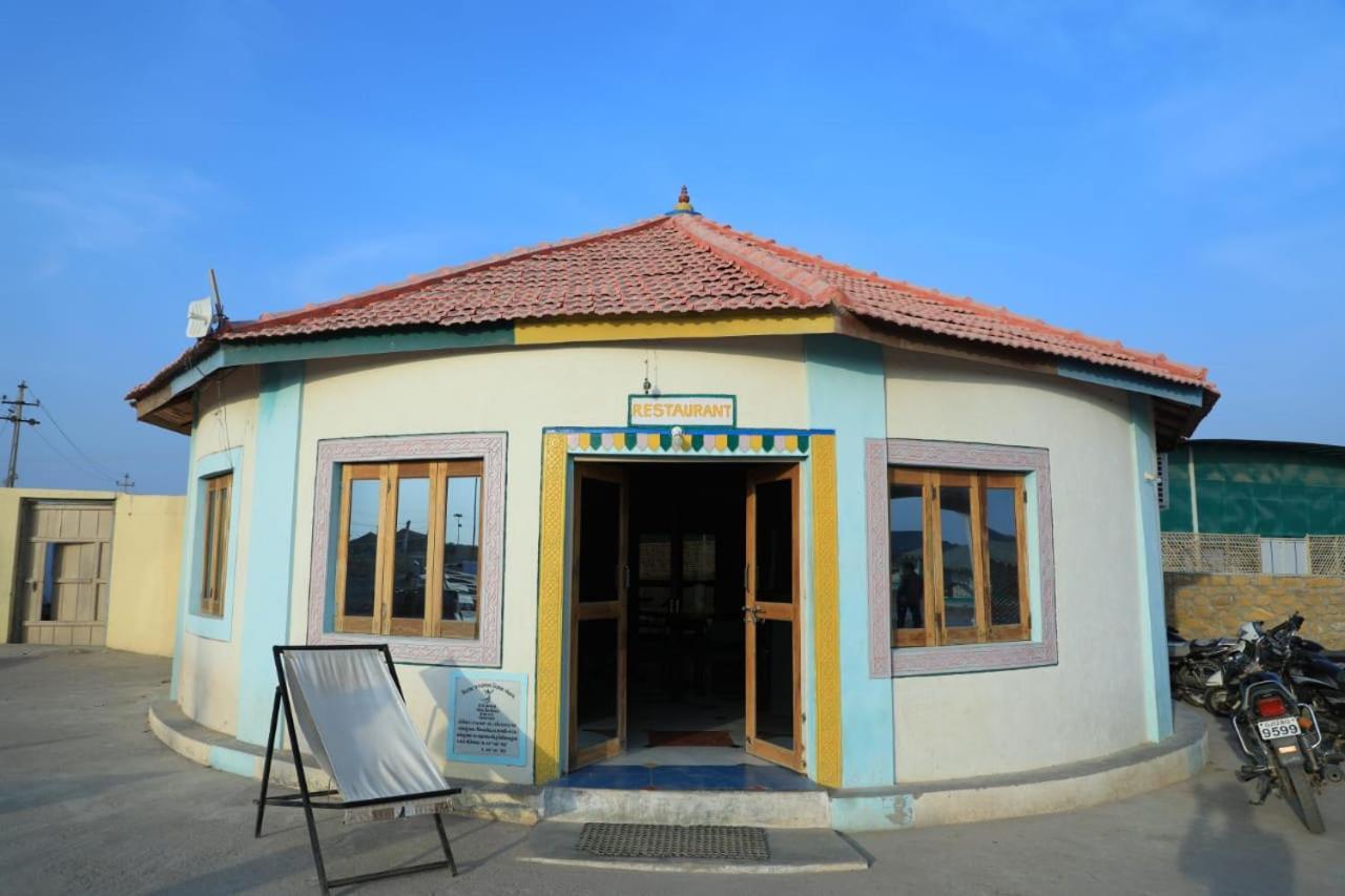 Hotel Rann Of Kachchh Dholavira Exterior photo