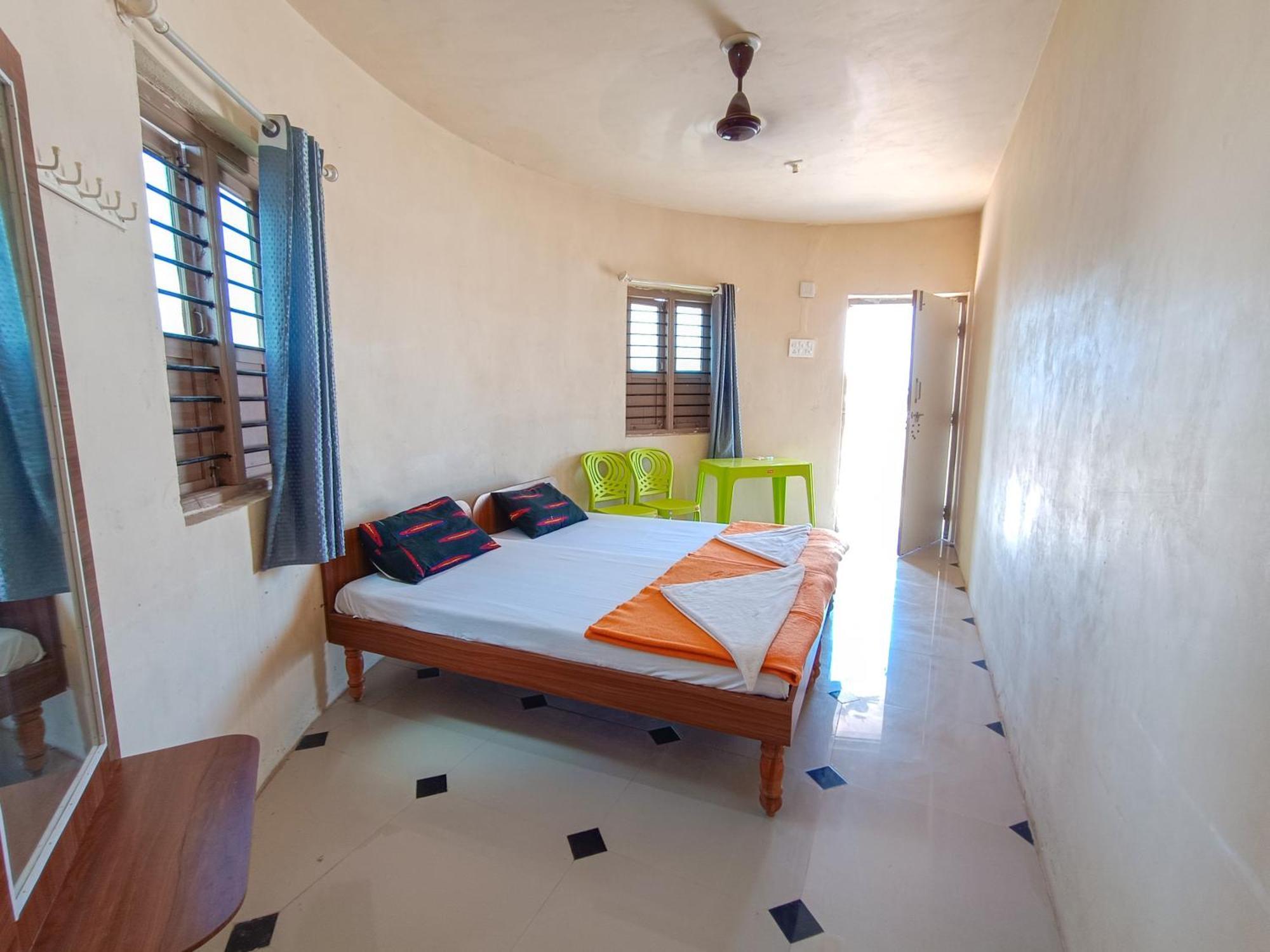 Hotel Rann Of Kachchh Dholavira Exterior photo
