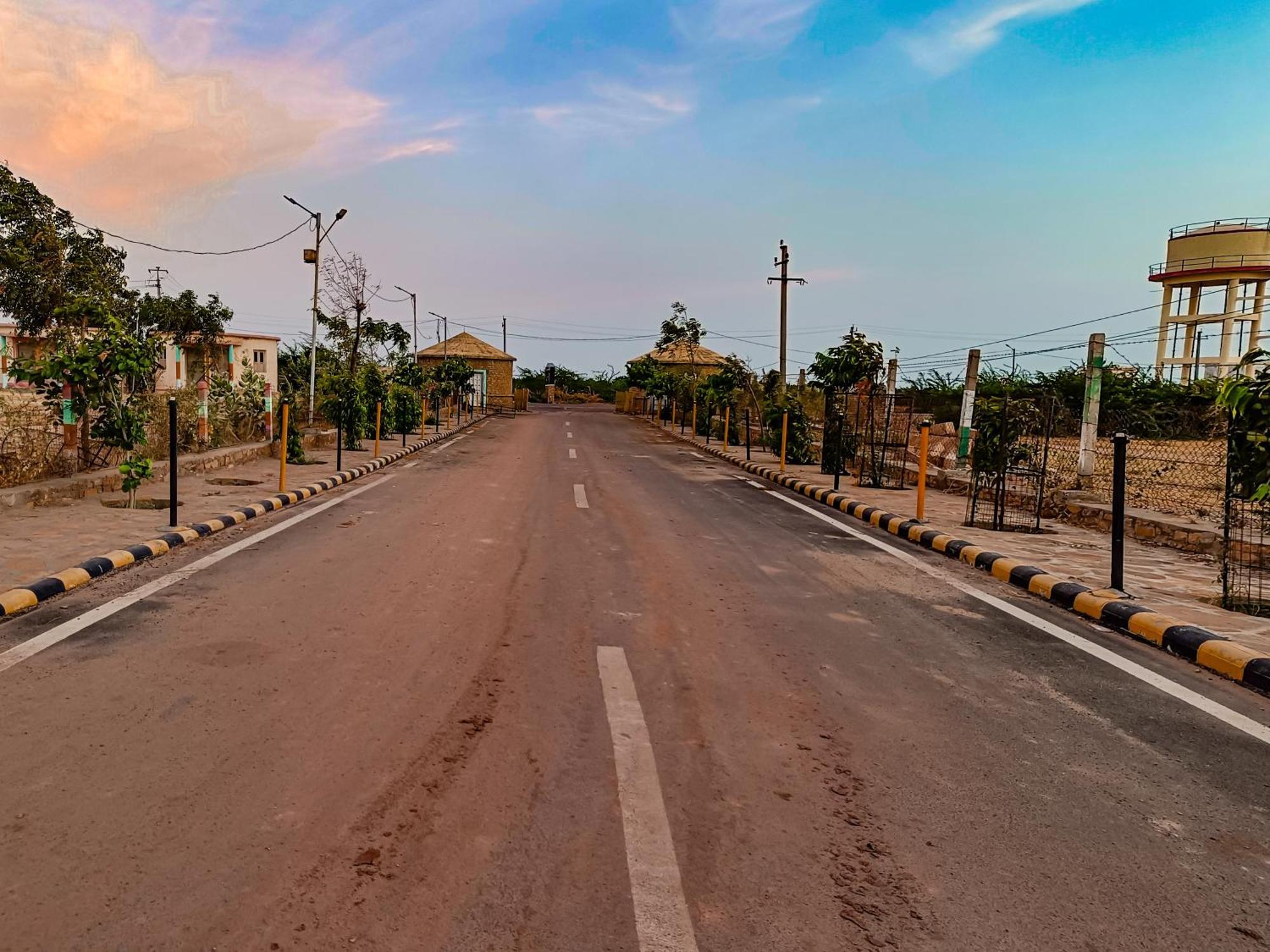 Hotel Rann Of Kachchh Dholavira Exterior photo