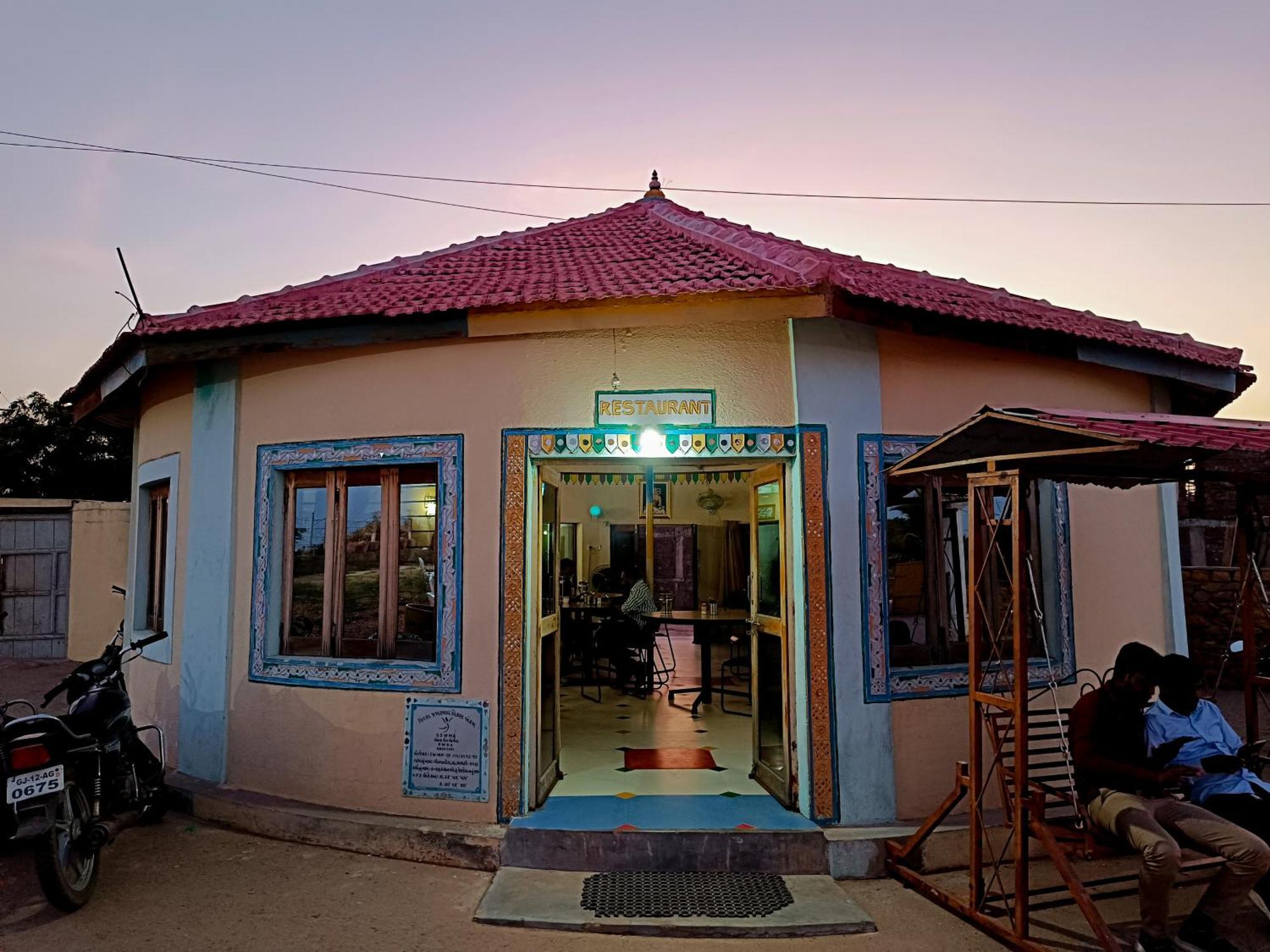Hotel Rann Of Kachchh Dholavira Exterior photo
